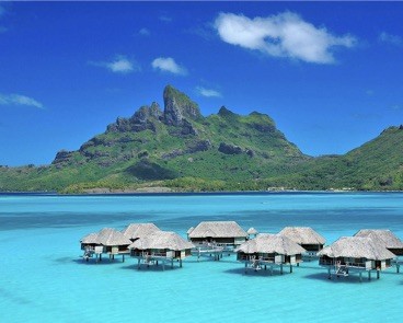 Saltwater Vanuatu Grass Huts