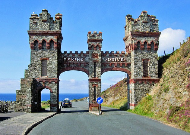 Marine Drive Entry